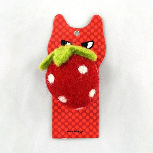 【 猫 おもちゃ 】iCaTOY コロコロフェルトTOY いちご
