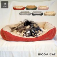 IDOG&ICATスクエアベッドMサイズアイドッグ。