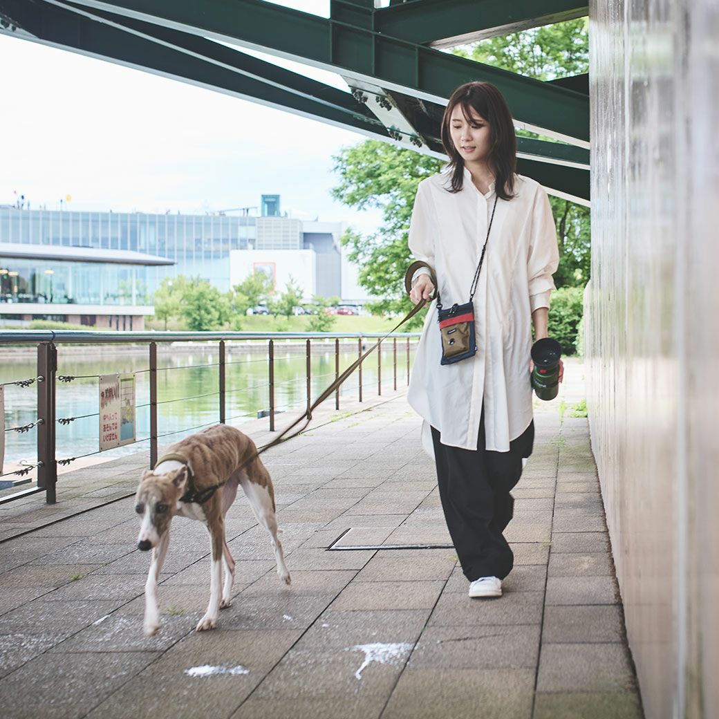 ユニセックスなデザイン