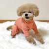 トイプー3.6kg(首24/胴34/丈32cm)のクーピーちゃんはコーラルのMを着用