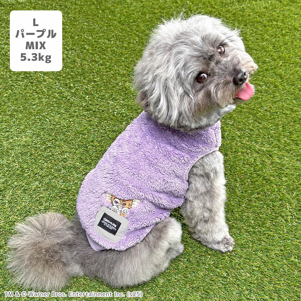 MIX5.3kg(首28/胴42/丈35cm)のごまくんはパープルのLを着用